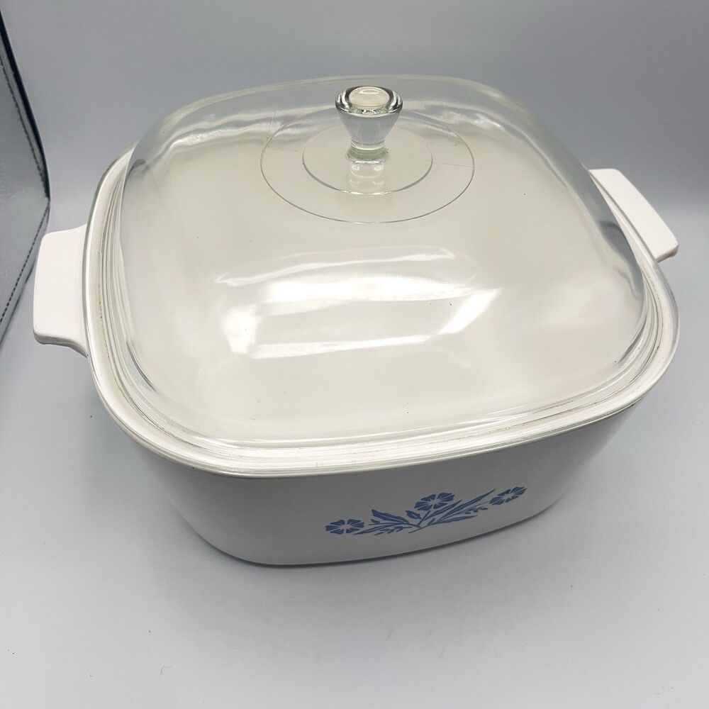 Vintage Corning Ware Blue Cornflower 4 Qt Casserole P-84-B w/ Lid USA 1960s - Picture 3 of 13